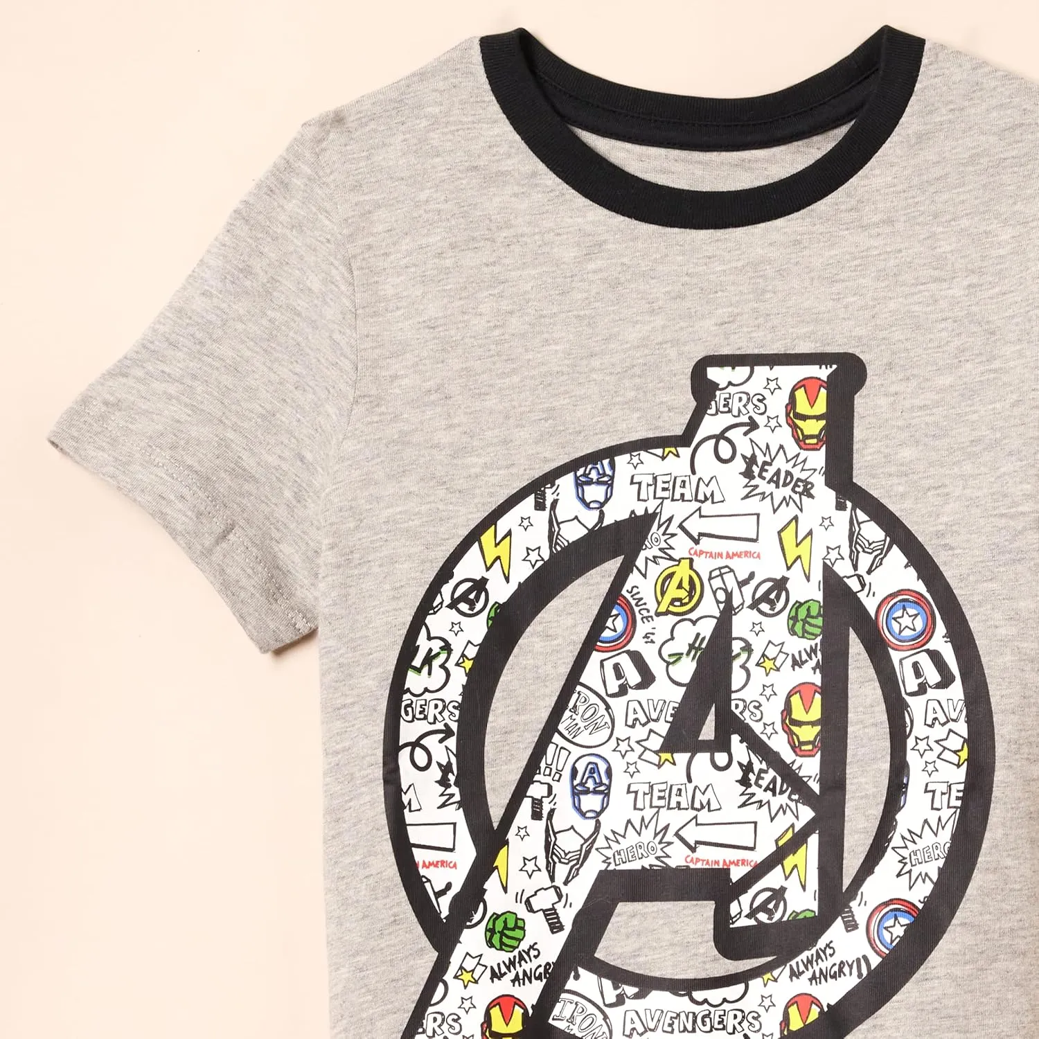 Amazon Essentials Disney | Marvel | Star Wars Boys and Toddlers' Short-Sleeve T-Shirts (Previously Spotted Zebra), Multipacks