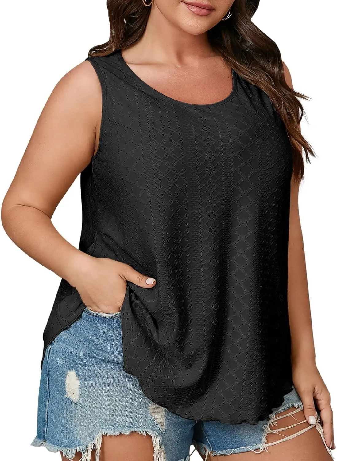 Beautife Womens Plus Size Eyelet Tank Tops Summer Casual Scoop Neck Sleeveless Shirts Loose Fit Flowy Curvy Tunics