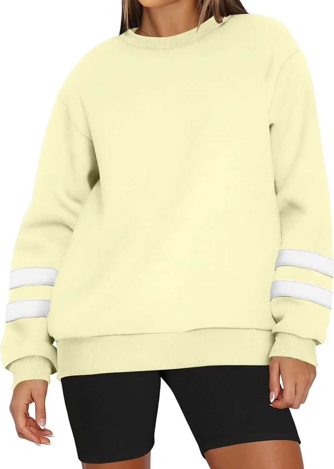 GOFULY Crewneck Sweatshirts Women Plus Size Oversized Fall Winter Pullover Long Sleeve Solid Sweatshirts Casual Shirts