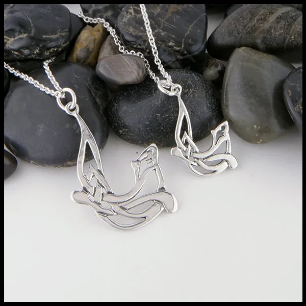 Otter Celtic Pendant