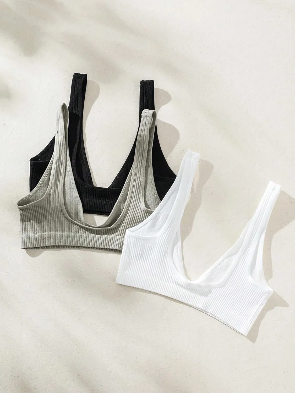 Verdusa Women's 3 Pack Solid Wireless Bras Ribbed Knit No Padding Camisole Bralette