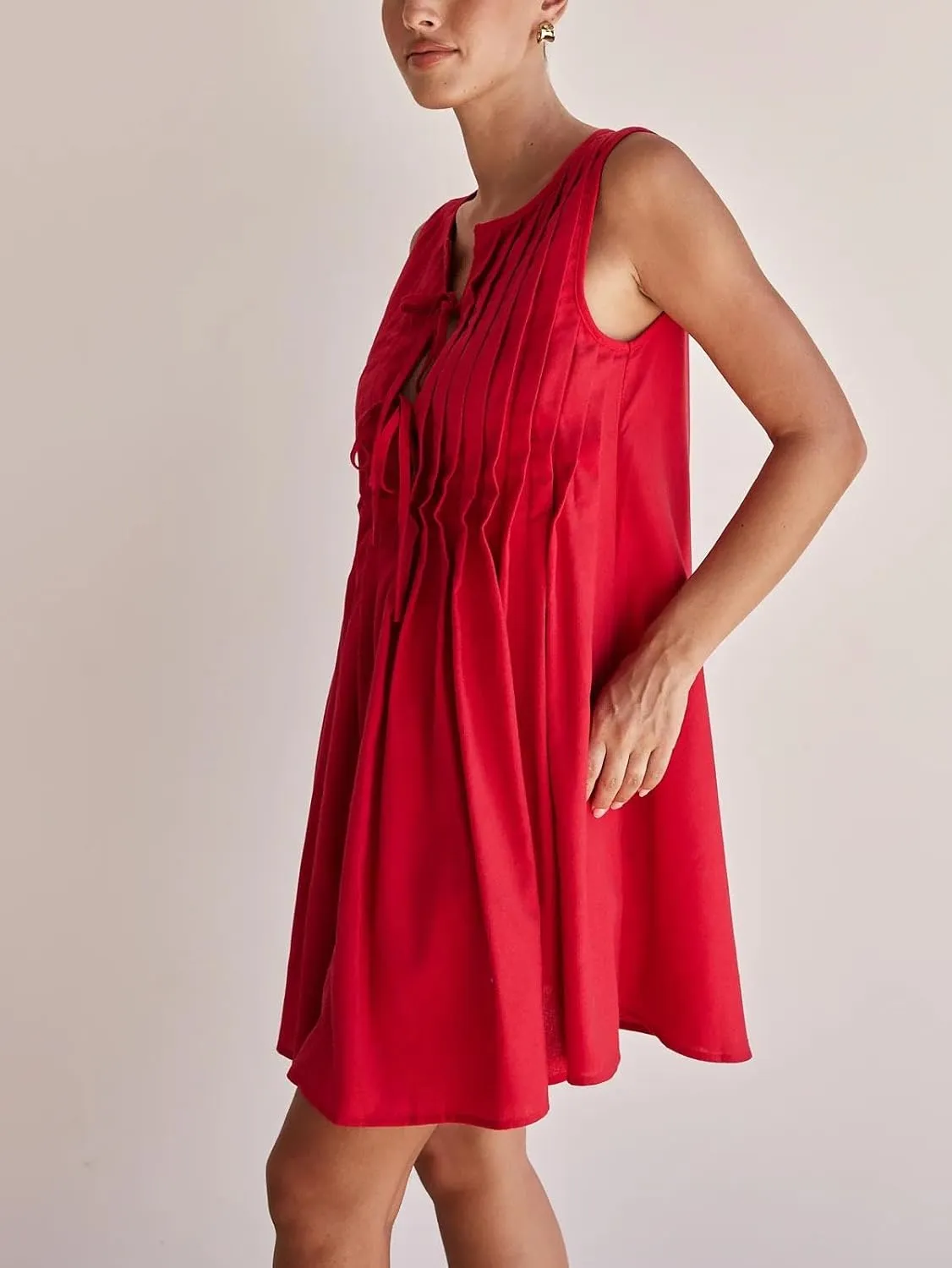 yoeasy Women's V Neck Sleeveless Mini Dress Tie Front Casual Loose Summer Pleated Swing Flowy Sundress